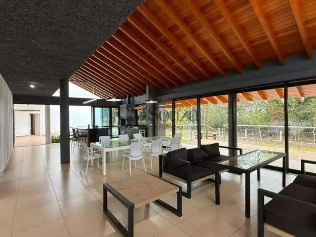 Casa venda em Região Geográfica Imediata de Londrina, Londrina