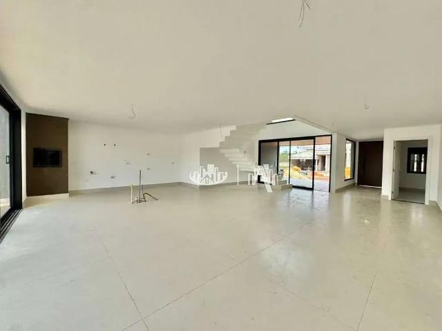 Casa venda em Região Geográfica Imediata de Londrina, Londrina