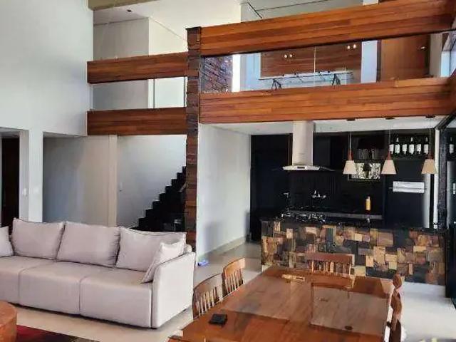 Casa venda em Região Geográfica Imediata de Londrina, Londrina