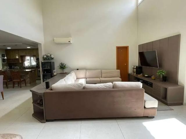 Casa venda em Região Geográfica Imediata de Londrina, Londrina