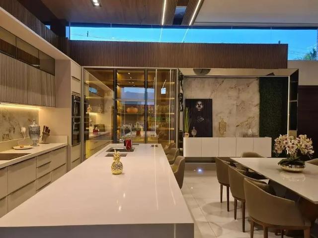 Casa venda em Região Geográfica Imediata de Londrina, Londrina