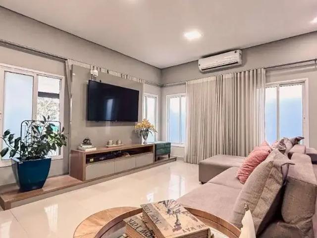 Casa venda em Região Geográfica Imediata de Londrina, Londrina