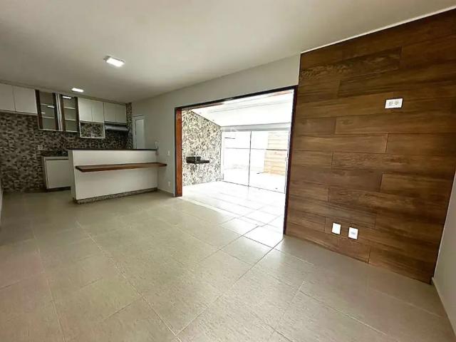 Casa venda em Região Imediata de Marília, Marília