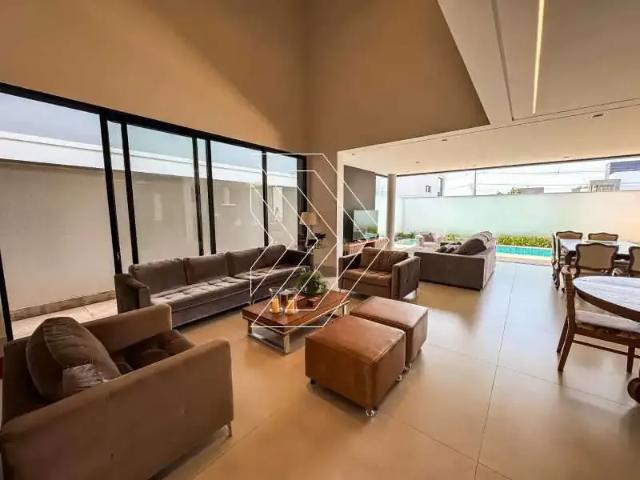 Casa venda em Região Imediata de Marília, Marília