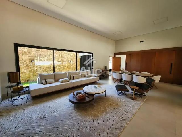 Casa venda em Região Imediata de Marília, Marília