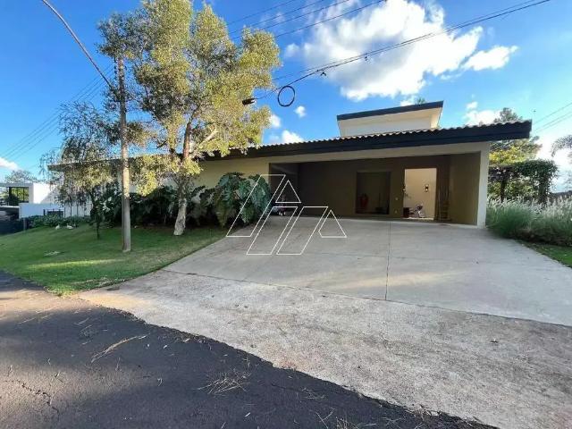 Casa venda em Região Imediata de Marília, Marília