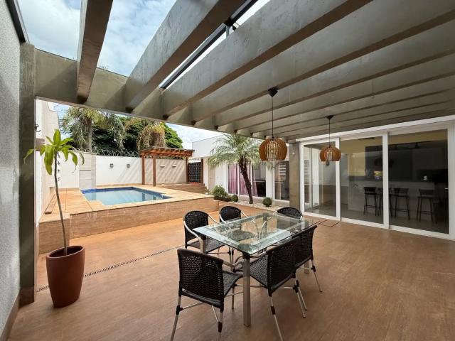 Casa venda em Maringá, Região Geográfica Intermediária de Maringá