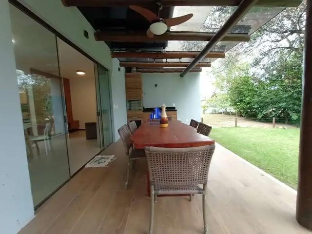 Casa venda em Região Geográfica Imediata de Salvador, Região Metropolitana de Salvador