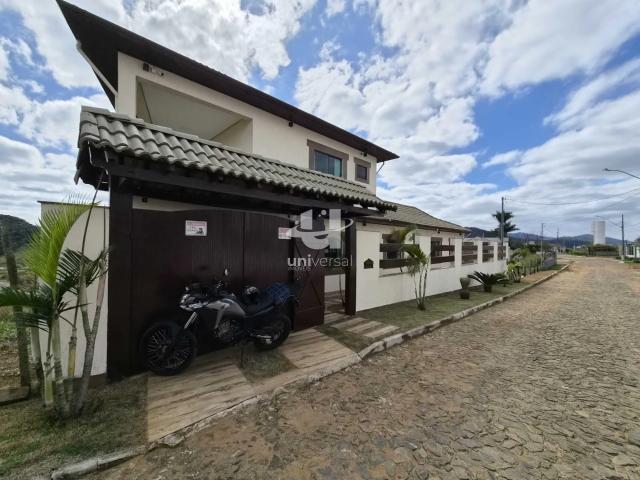 Casa venda em Matias Barbosa, Região Geográfica Intermediária de Juiz de Fora