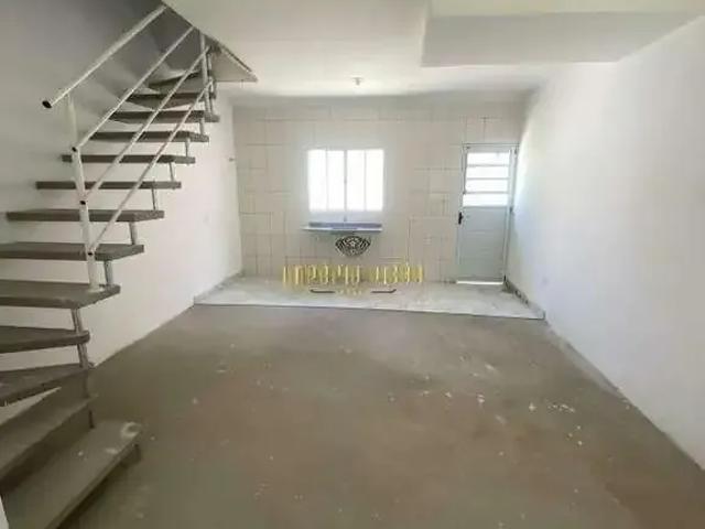 Casa venda em Jundiapeba, Suzano
