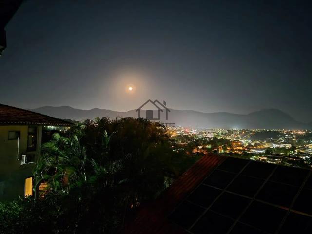 Casa venda em Condomínio Grotão, Niterói