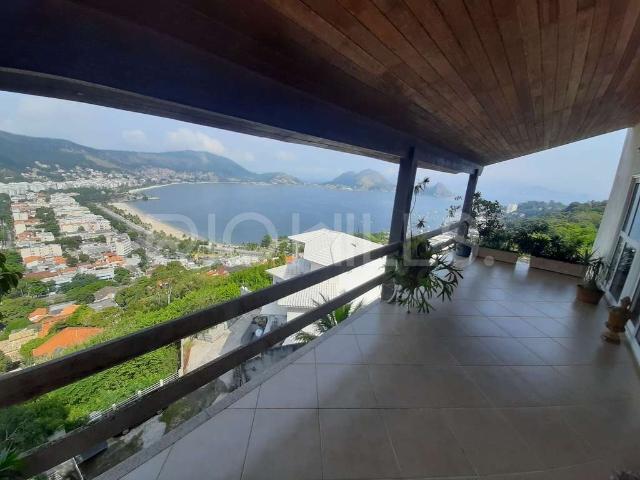 Casa venda em Niterói, São Francisco