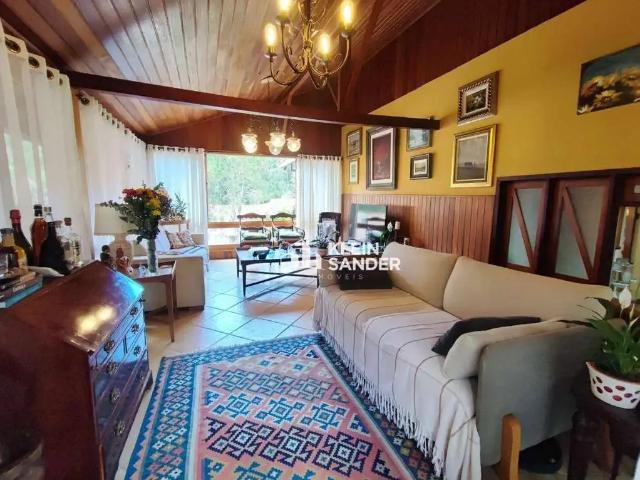 Casa venda em Nova Friburgo, Região Geográfica Intermediária de Petrópolis
