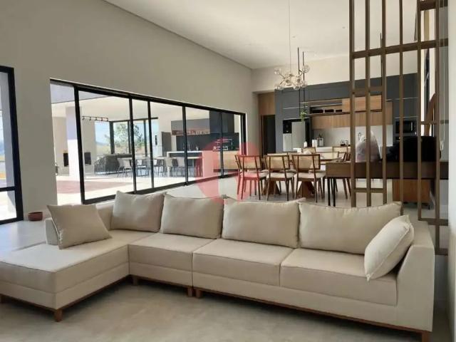 Casa venda em Região Imediata de São José dos Campos, Região Metropolitana do Vale do Paraíba e Litoral Norte