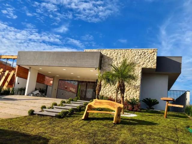 Casa venda em Região Imediata de Avaré, Paranapanema