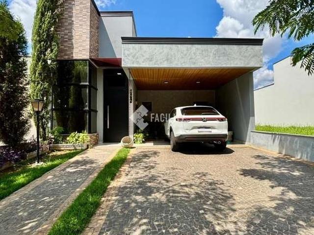 Casa venda em Santa Cecília, Paulinia