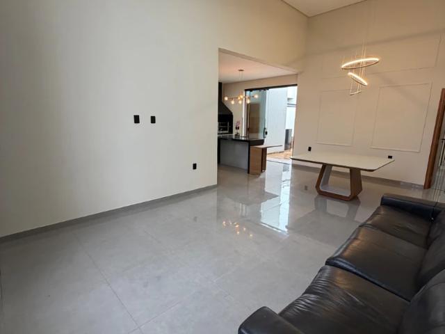 Casa venda em Conjunto Habitacional José Paulino Nogueira (Popular Velha), Paulínia