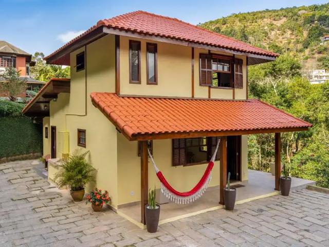 Casa venda em Região Geográfica Imediata de Petrópolis, Região Metropolitana do Rio de Janeiro