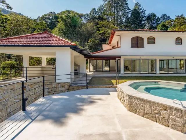 Casa venda em Região Geográfica Imediata de Petrópolis, Região Metropolitana do Rio de Janeiro
