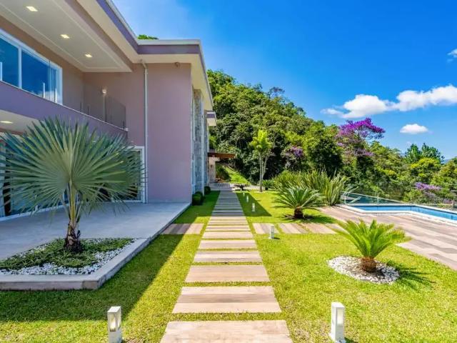 Casa venda em Região Geográfica Imediata de Petrópolis, Região Metropolitana do Rio de Janeiro