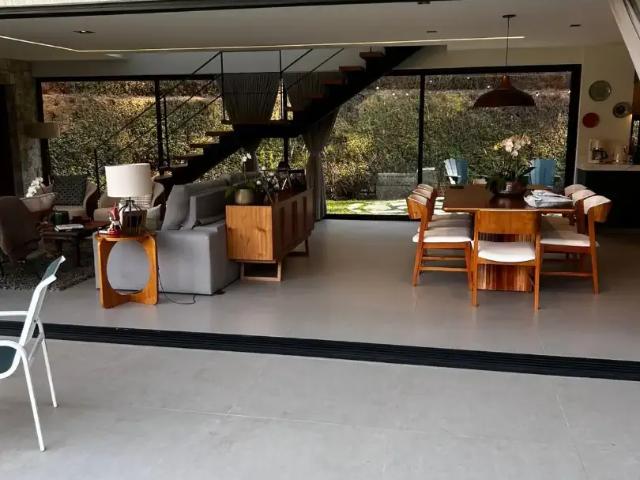 Casa venda em Região Geográfica Imediata de Petrópolis, Região Metropolitana do Rio de Janeiro
