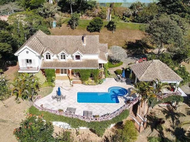Casa venda em Região Geográfica Imediata de Petrópolis, Região Metropolitana do Rio de Janeiro