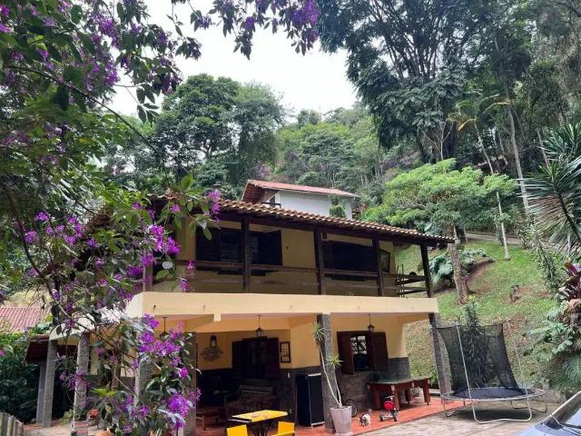 Casa venda em Região Geográfica Imediata de Petrópolis, Região Metropolitana do Rio de Janeiro