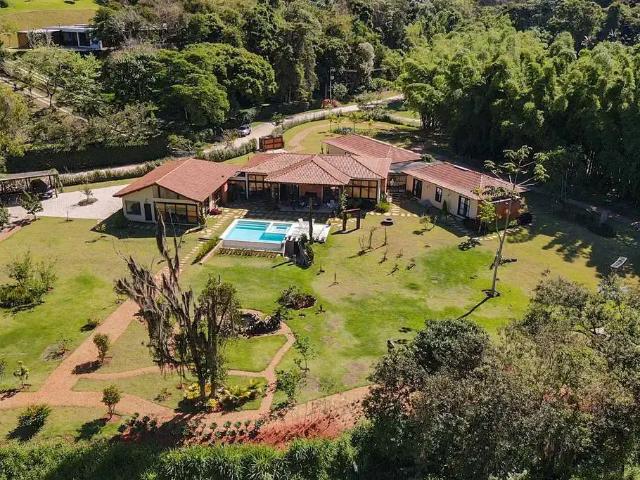 Casa venda em Região Geográfica Imediata de Petrópolis, Região Metropolitana do Rio de Janeiro