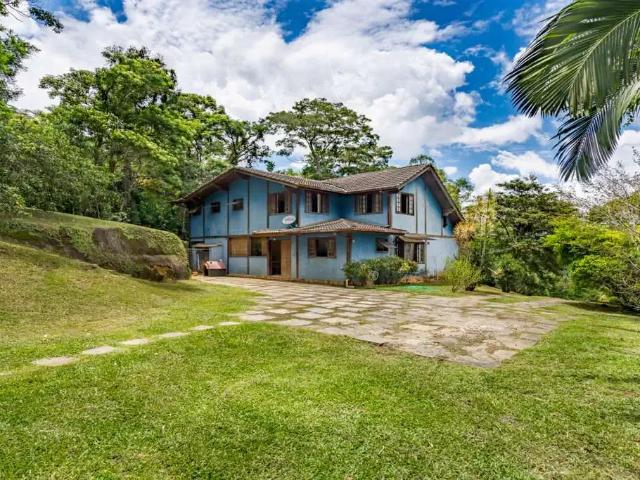 Casa venda em Região Geográfica Imediata de Petrópolis, Região Metropolitana do Rio de Janeiro