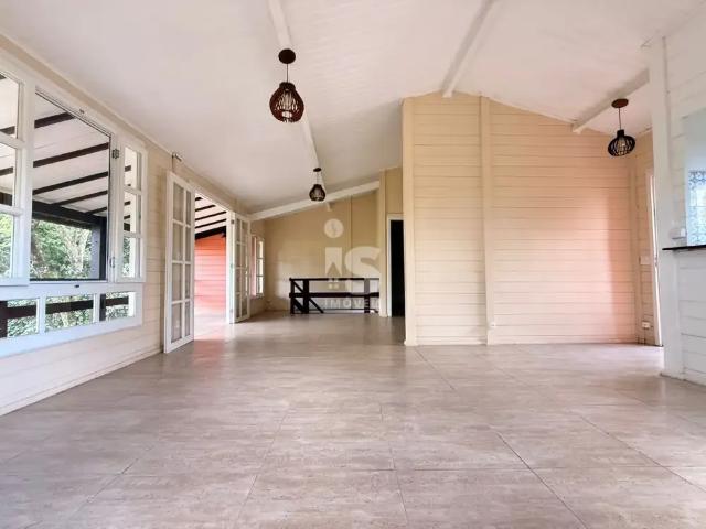 Casa venda em Região Geográfica Imediata de Petrópolis, Região Metropolitana do Rio de Janeiro
