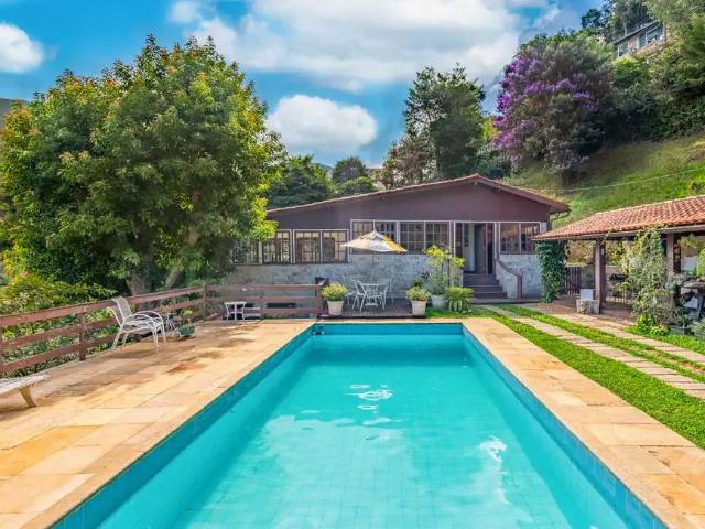 Casa venda em Região Geográfica Imediata de Petrópolis, Região Metropolitana do Rio de Janeiro