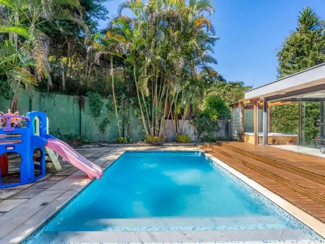 Casa venda em Região Geográfica Imediata de Petrópolis, Região Metropolitana do Rio de Janeiro