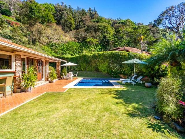 Casa venda em Petrópolis