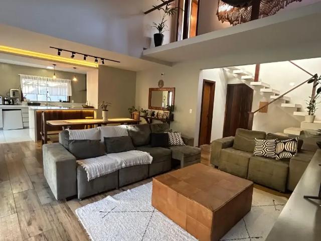 Casa venda em Região Geográfica Imediata de Petrópolis, Região Metropolitana do Rio de Janeiro
