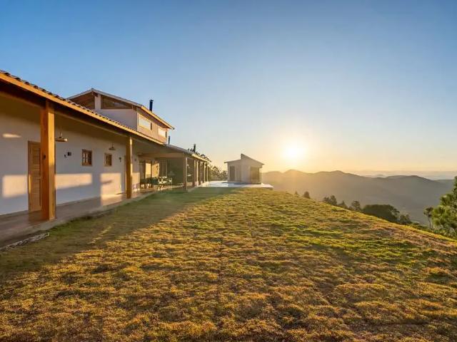 Casa venda em Região Geográfica Imediata de Petrópolis, Região Metropolitana do Rio de Janeiro