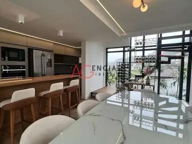 Casa venda em Região Geográfica Imediata de Petrópolis, Região Metropolitana do Rio de Janeiro