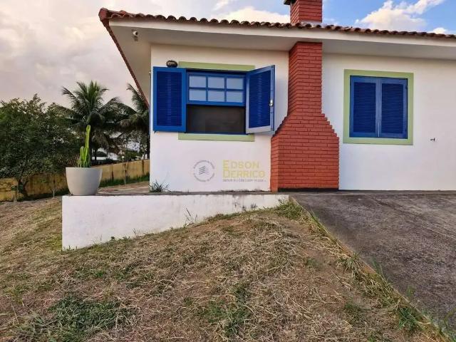 Casa venda em Região Imediata de Taubaté-Pindamonhangaba, Região Metropolitana do Vale do Paraíba e Litoral Norte