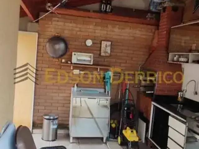 Casa venda em Região Imediata de Taubaté-Pindamonhangaba, Região Metropolitana do Vale do Paraíba e Litoral Norte