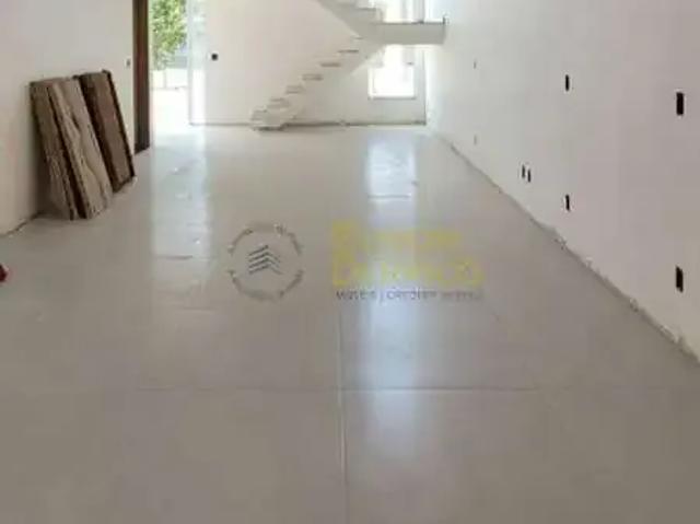 Casa venda em Região Imediata de Taubaté-Pindamonhangaba, Região Metropolitana do Vale do Paraíba e Litoral Norte