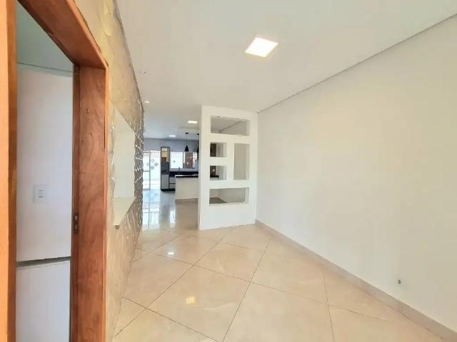Casa venda em Região Imediata de Taubaté-Pindamonhangaba, Região Metropolitana do Vale do Paraíba e Litoral Norte