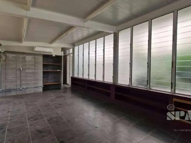 Casa venda em Região Imediata de Taubaté-Pindamonhangaba, Região Metropolitana do Vale do Paraíba e Litoral Norte