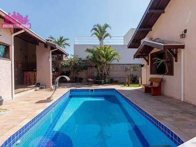Casa venda em Região Imediata de Taubaté-Pindamonhangaba, Região Metropolitana do Vale do Paraíba e Litoral Norte