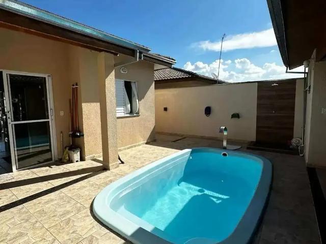 Casa venda em Região Imediata de Taubaté-Pindamonhangaba, Região Metropolitana do Vale do Paraíba e Litoral Norte