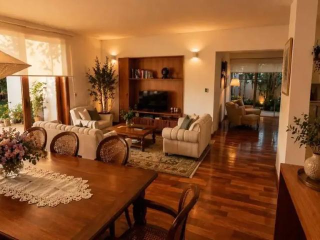 Casa venda em Região Imediata de Taubaté-Pindamonhangaba, Região Metropolitana do Vale do Paraíba e Litoral Norte