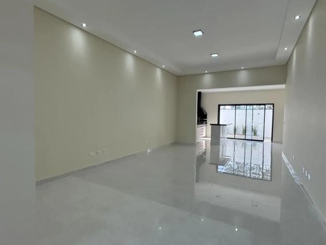 Casa venda em Região Imediata de Taubaté-Pindamonhangaba, Região Metropolitana do Vale do Paraíba e Litoral Norte
