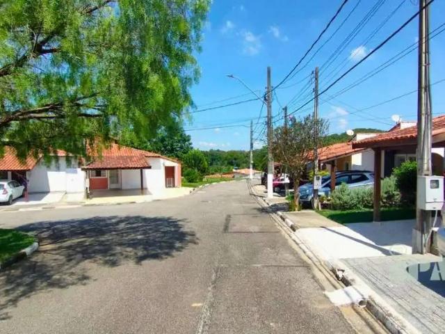 Casa venda em Região Imediata de Taubaté-Pindamonhangaba, Região Metropolitana do Vale do Paraíba e Litoral Norte