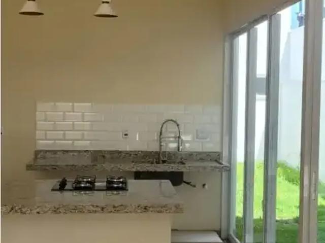 Casa venda em Região Imediata de Taubaté-Pindamonhangaba, Região Metropolitana do Vale do Paraíba e Litoral Norte