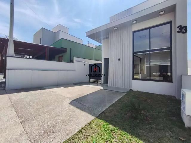 Casa venda em Região Imediata de Taubaté-Pindamonhangaba, Região Metropolitana do Vale do Paraíba e Litoral Norte