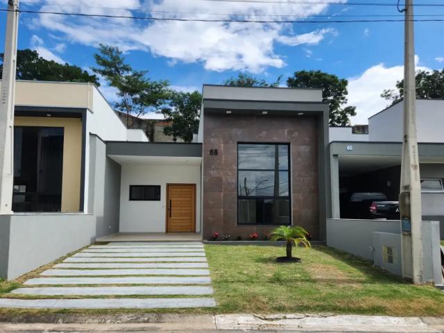 Casa venda em Região Imediata de Taubaté-Pindamonhangaba, Região Metropolitana do Vale do Paraíba e Litoral Norte
