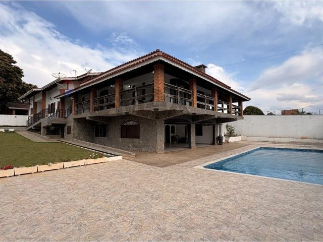 Casa venda em Piracaia